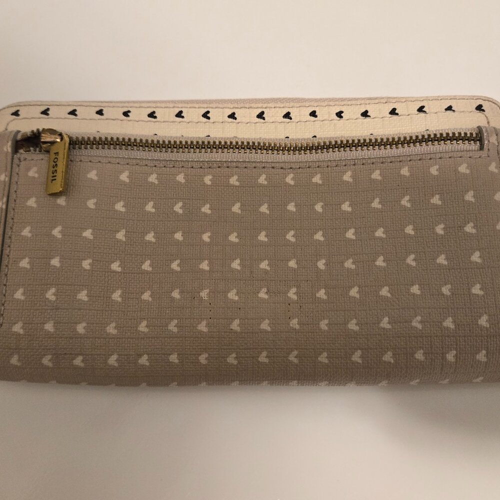 Fossil Logan RFID Zip Around Clutch